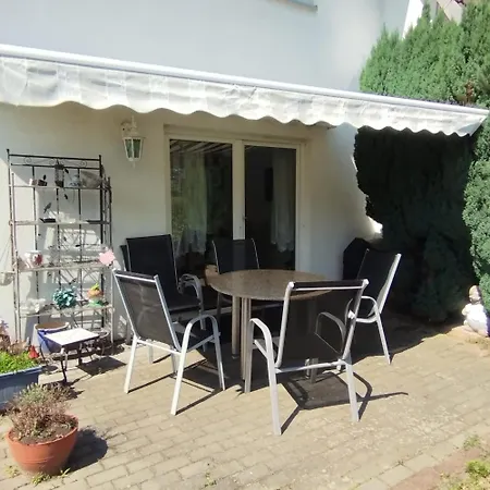 Holiday home Gaestehaus Falkensee, Nahe Berlin Mit Pool *