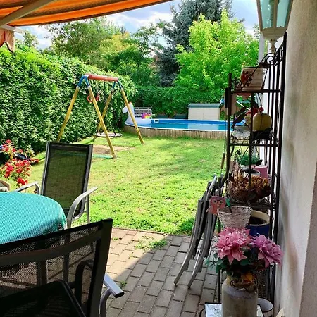 Gaestehaus Falkensee, Nahe Berlin Mit Pool *